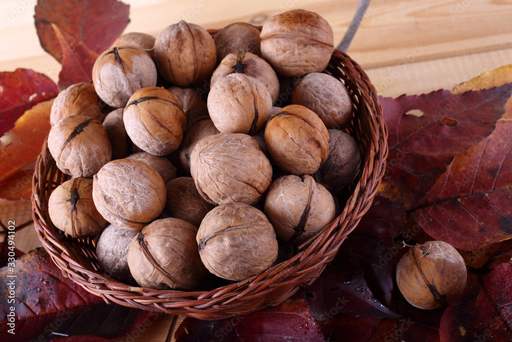 Fototapeta premium Walnuts on table