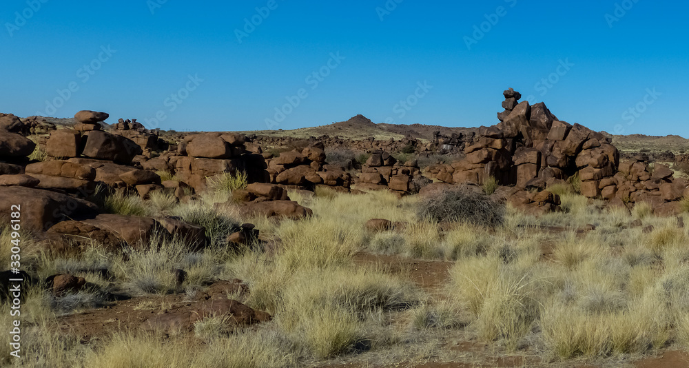 Giant's Playground ( Giant's Playground (