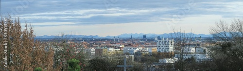 Panorama München vom Luitpoldpark aus