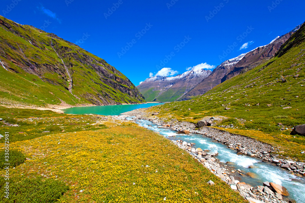 Mooserboden Stauseen in Kaprun in den Hohen Tauern Mooserboden Stauseen in Kaprun in den Hohen Tauern