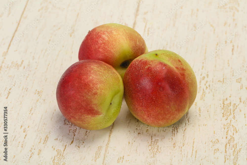 Sweet tasty fresh ripe apricots Sweet tasty fresh ripe apricots