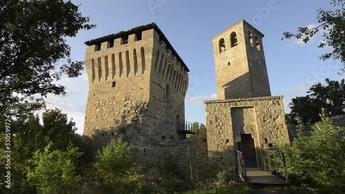 Castello di Sarzano Casina Reggio Emilia photo