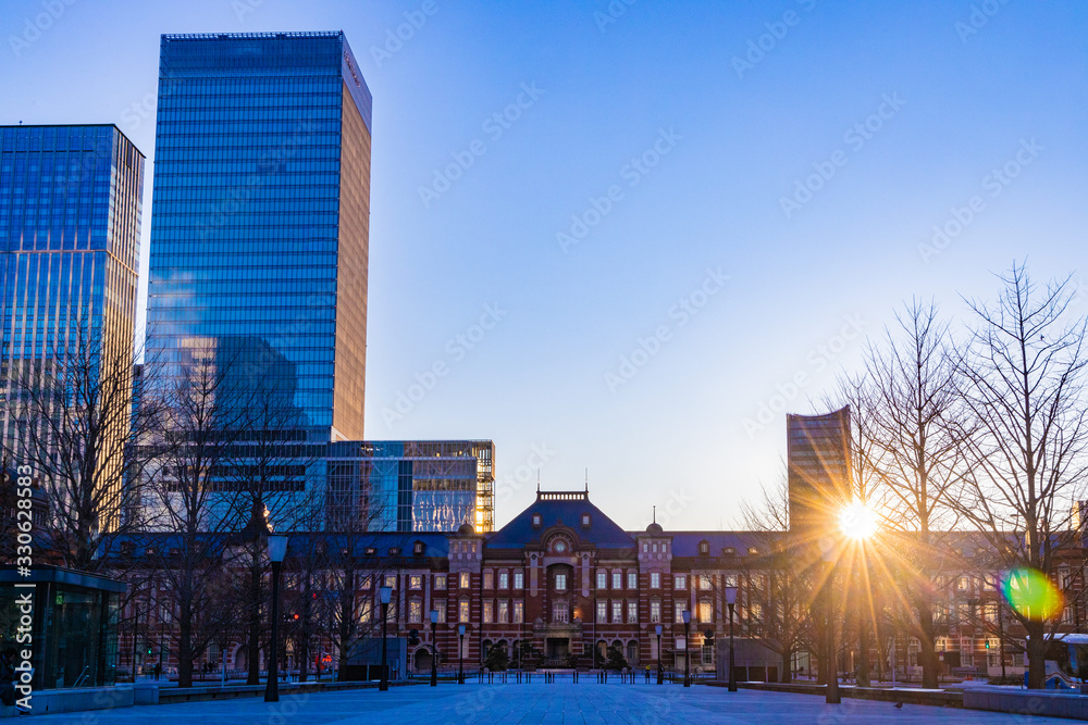 Fototapeta premium 東京駅の景観