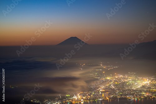 Mt Fuji sunrise from Takabocchi highlands