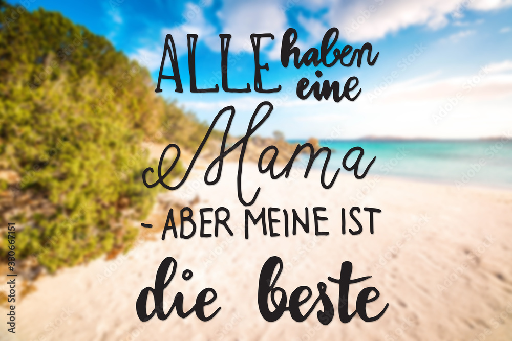 Obraz Piaszczysta Plaża Na Wyspie Sardynii. Tekst niemiecki Meine Mama Ist Die Beste oznacza, że moja matka jest najlepsza. Piękna sceneria i krajobraz