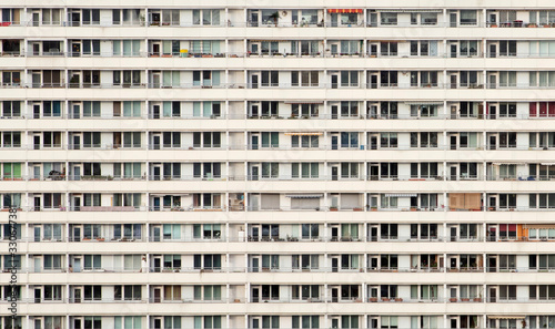 Photography SIdeview of an simple appartment building