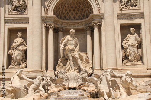 Trevi Fountain Baroque Close View Italy
