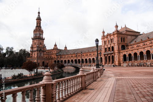 Spain Plaza outside view 