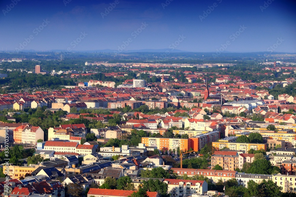 Leipzig Neustadt and Neuschoenefeld - German landmarks