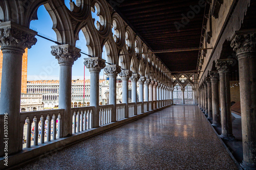 Εκτύπωση καμβά Arcade of the Doge Palace or Palazzo Ducale, a palace built in Venetian Gothic s