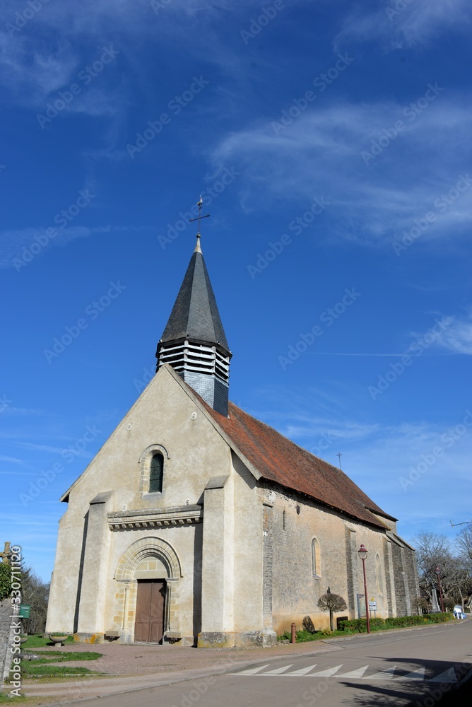 Eglise de Pazy