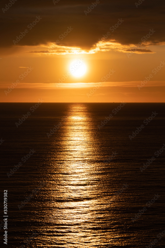 Fototapeta premium sunset on the sea