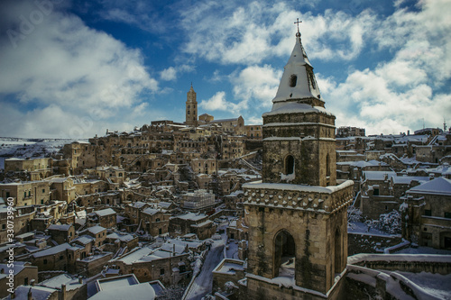 view of the city with snow © Valerio Andrulli 