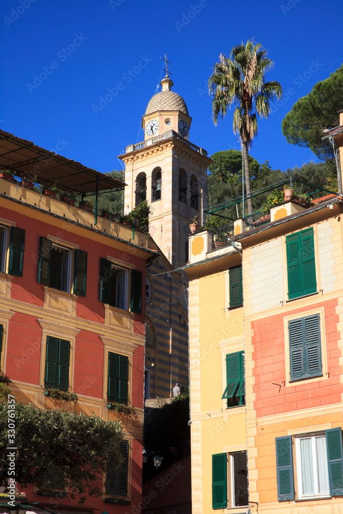 Fototapeta premium Portofino (GE), Italy - June 01, 2017: A typical house in Portofino, Genova, Liguria, Italy