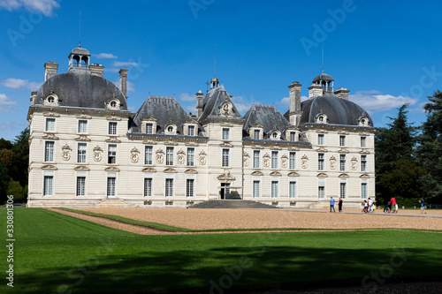 cheverny palace in the loire valley, france