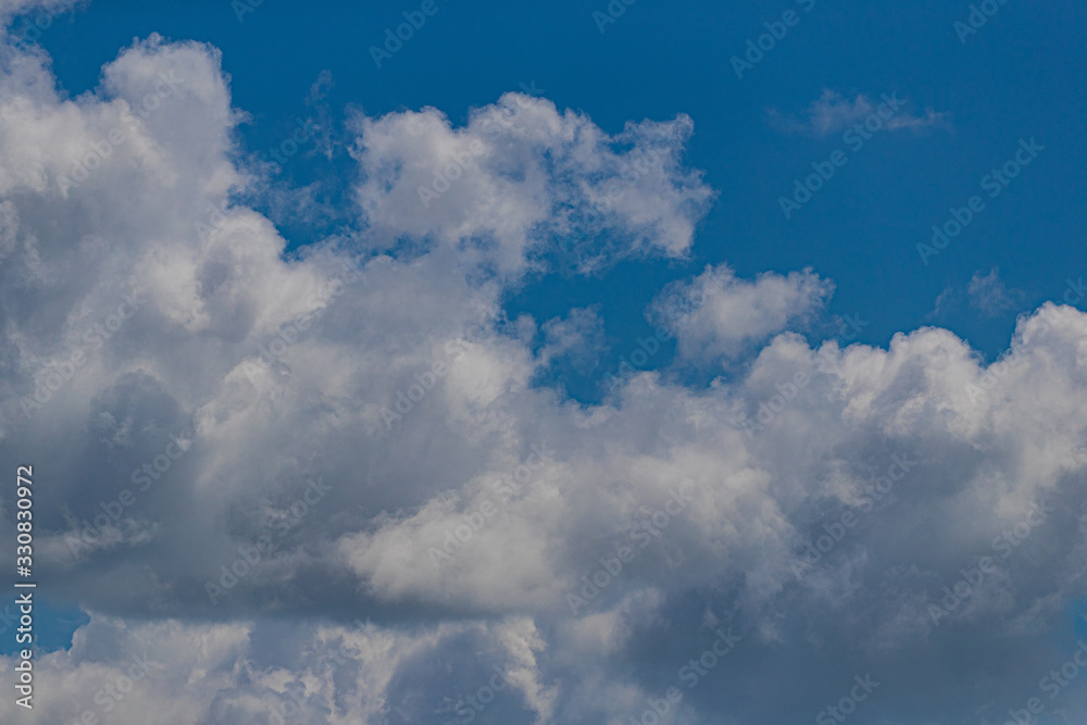 clouds NUBES