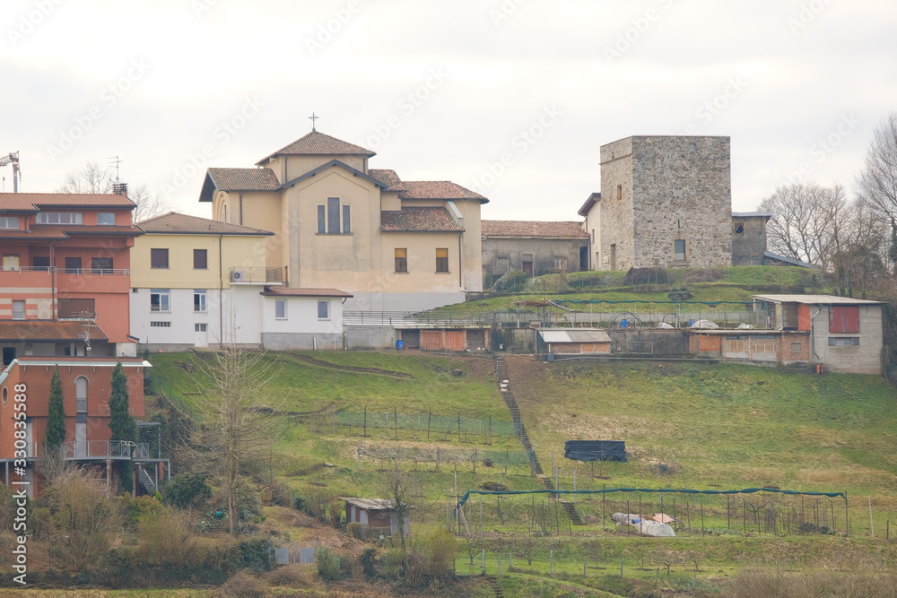 Vista della frazione di Camisasca a Costa Masnaga, provincia di Lecco