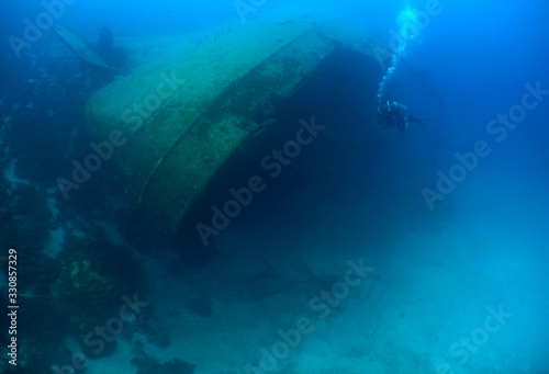 underwater shipwreck caribbean sea