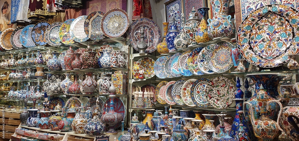  tourists shopping at the Grand Bazaar in Turkey
