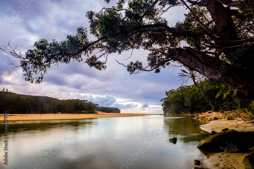 A peaceful moment along the Wattamolla beach before a storm coming to Royal Nationa Park
