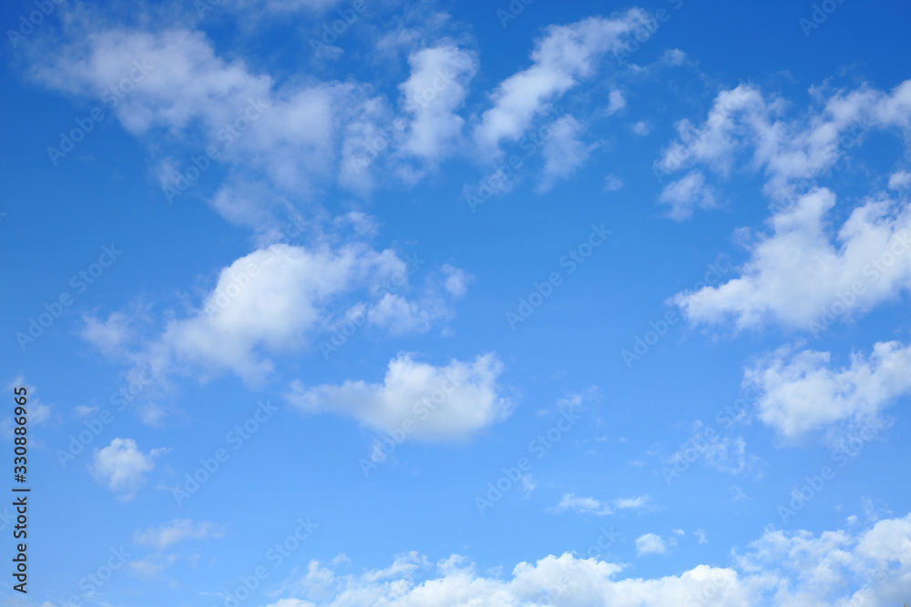 Fototapeta premium white cloud on blue sky in the morning, clear weather day background