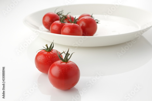 トマト © 和