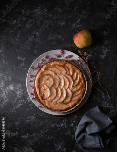 APPLE PIE