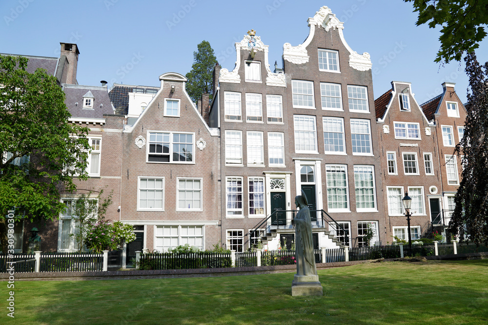 Begijnhof houses and garden, Amsterdam, Netherlands