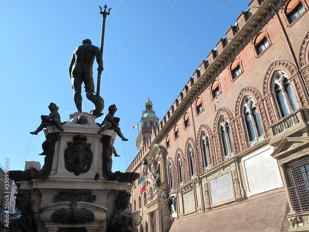 Fototapeta premium piazza di bologna e statua nettuno