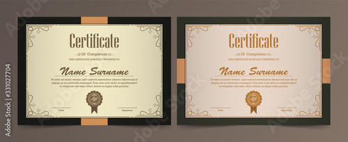 Certificate of appreciation template with vintage gold border - Vector 