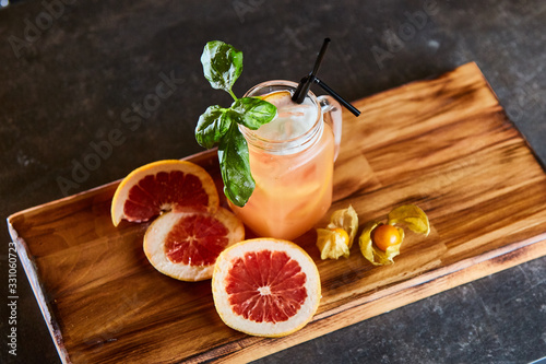 Bilde på lerret Tasty Lynchburg Lemonade - fresh tennessee whiskey cocktail