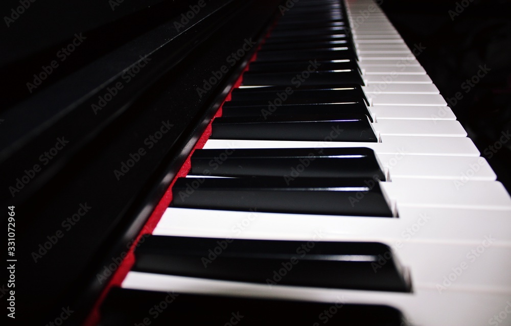 Naklejka premium Piano_1
