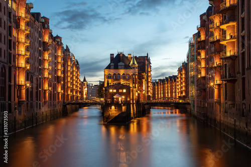 poggenmuhlen bridge,speicherstadt,hamburg