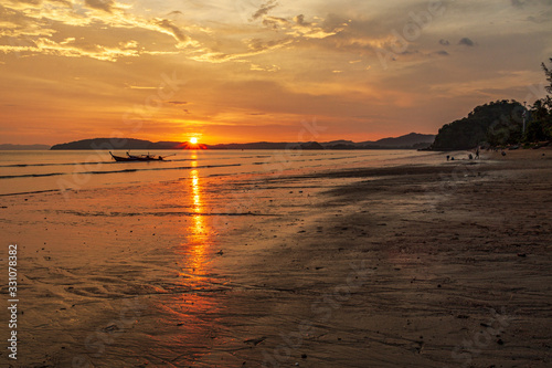 Foto Strand Ao Nang Beach Andanman Sea-Krabi -Thailand