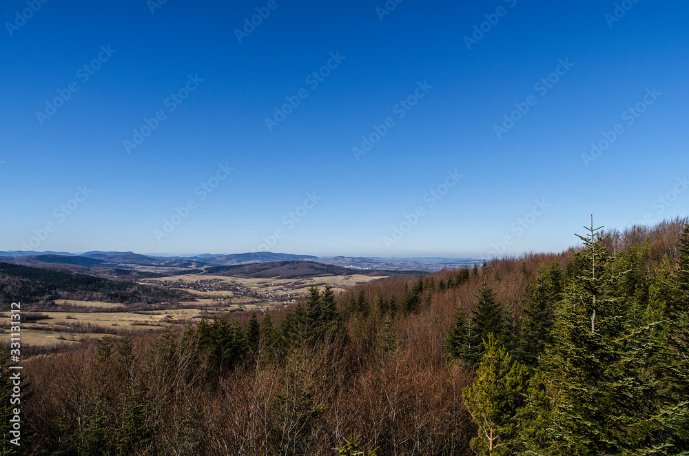 Panorama z góry Ferdel Beskid Niski