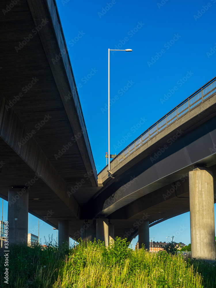 2 bridges converging 2 bridges converging