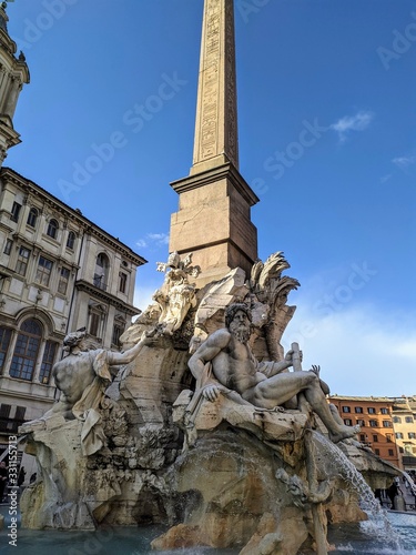 fountain of neptune in florence italy