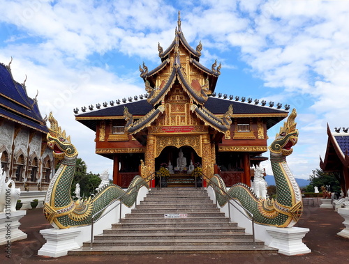 Wat Ban Den Tempel, Mae Taeng, Chiang Mai, Thailand © Sabs.e