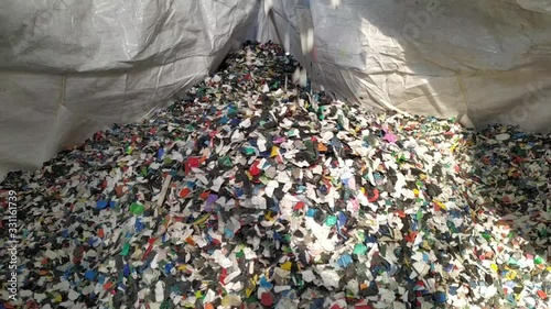 waste shredded pieces of low pressure plastic