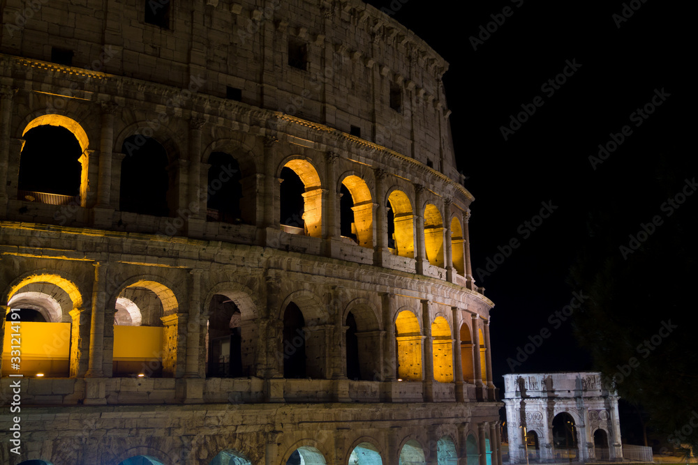 Fototapeta premium Colosseum night view, Rome landmark, Italy