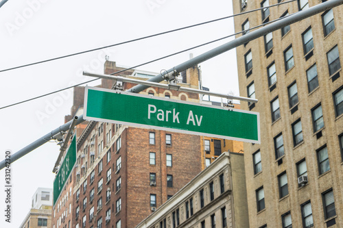 Park Ave sign in Manhattan, New York © bennnn