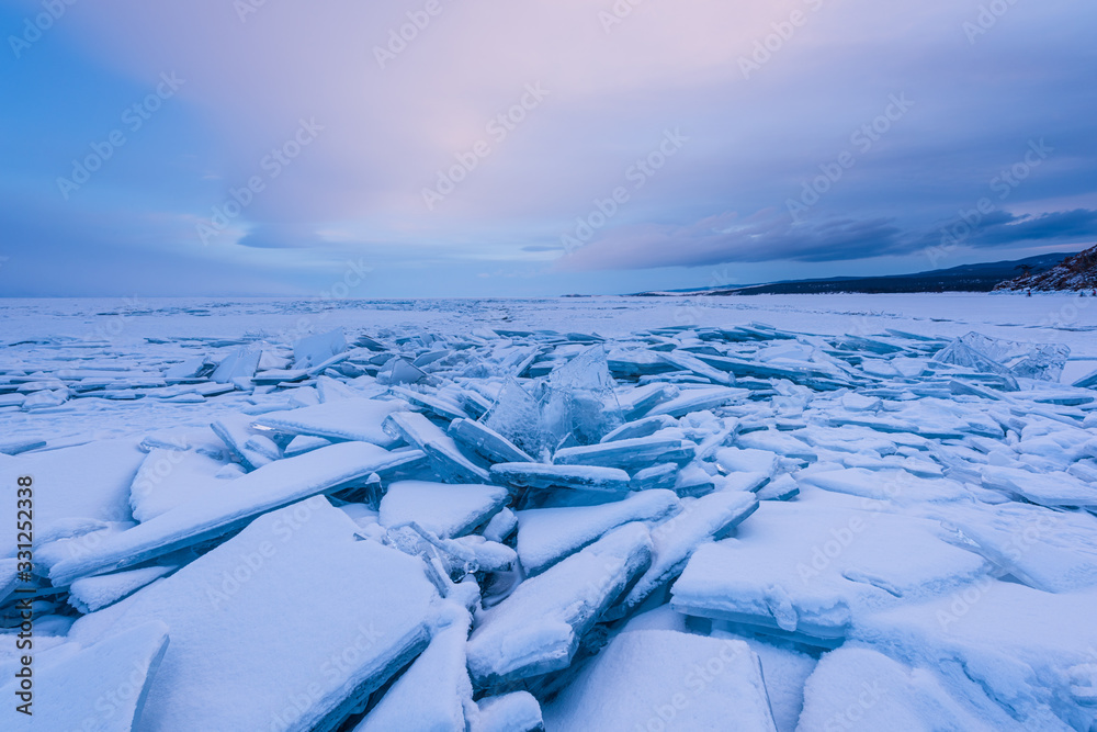 Obraz premium Lake Baikal beautiful winter, amazing natural scenery.