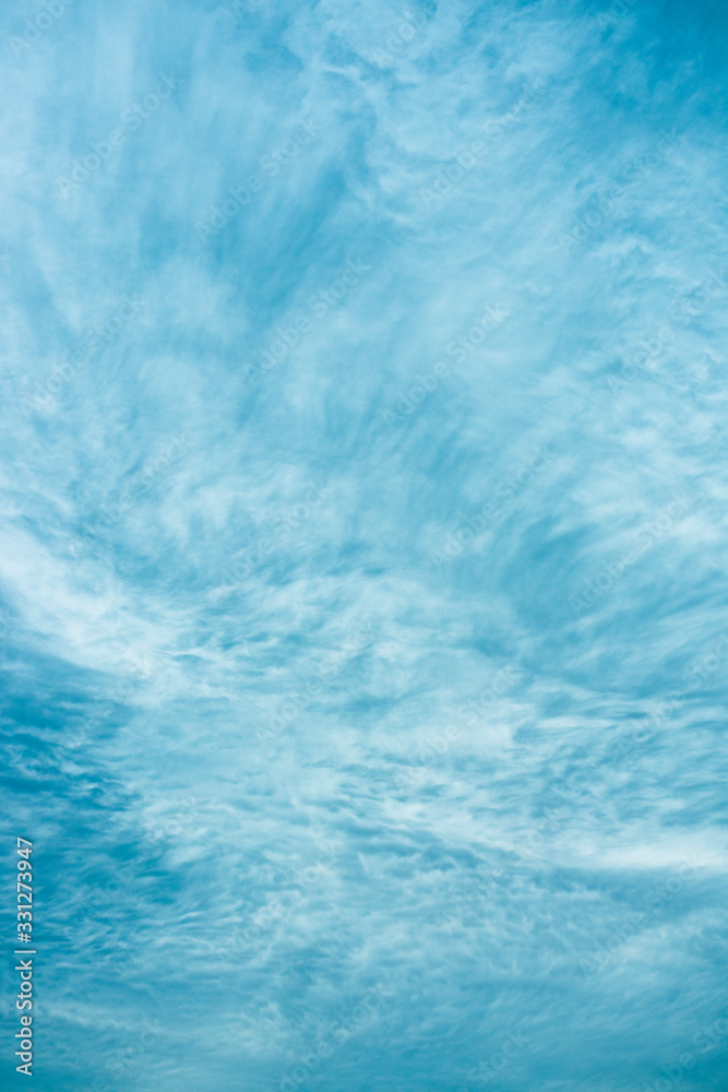 Sky with scattered clouds Sky with scattered clouds