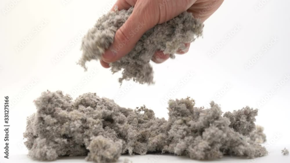 Han touching Eco-friendly cellulose insulation for walls for floors recycled newsprint warm house heat preservation and energy saving