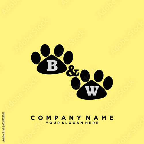 Initial Letter BW Logo With circle Template Vector