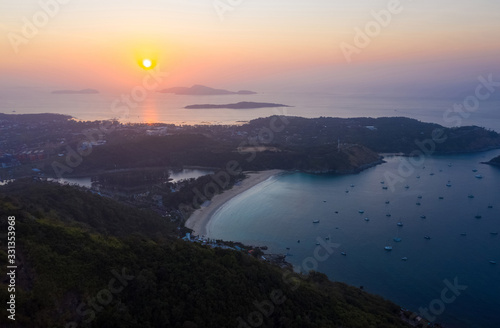 Fototapeta Naklejka Na Ścianę i Meble -  Sunrise over the island of Phuket, Thailand