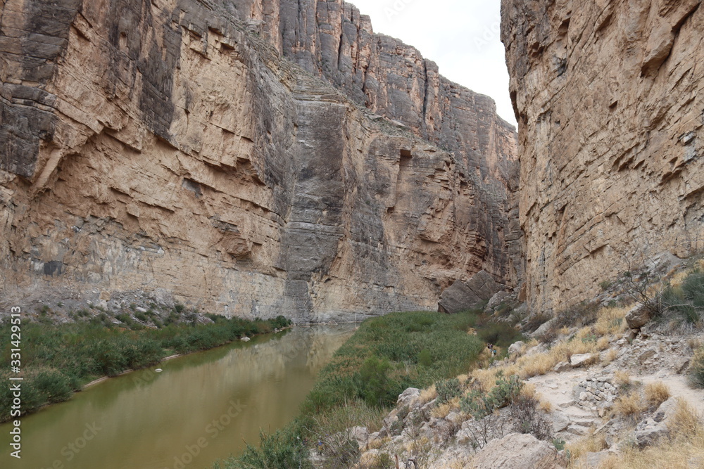 canyon canyon
