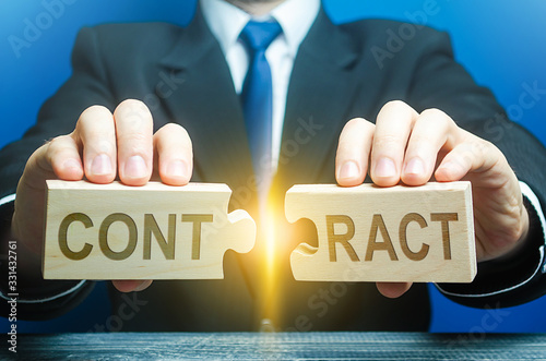 Businessman employer breaks a contract. Termination of cooperation, disagreement refusal to renew extend agreement. Deal cancel. Violation of conditions and rules. Anticipatory repudiation act