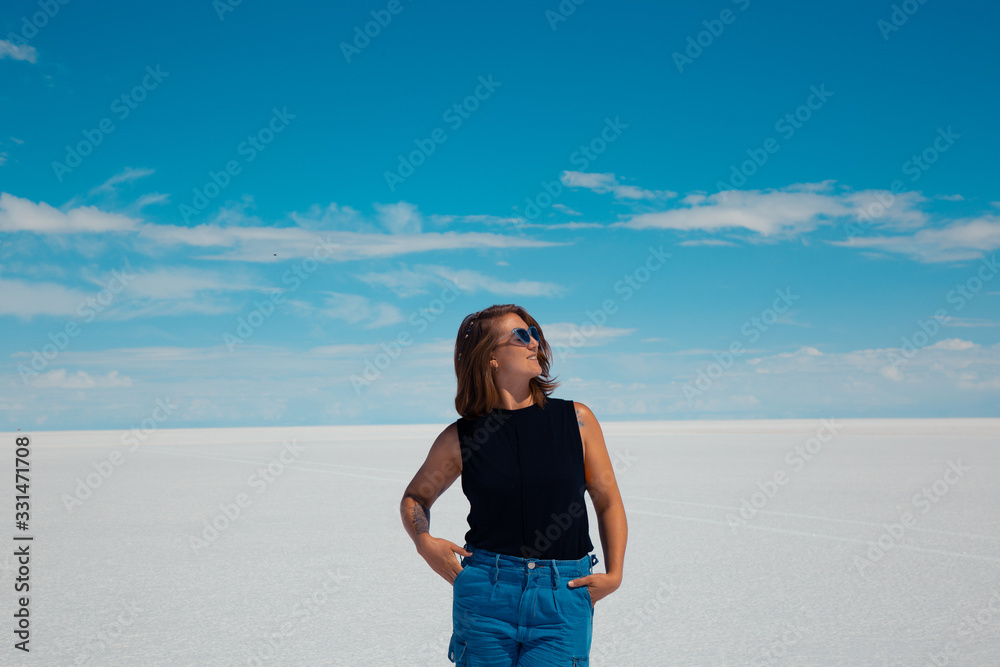 high contrast blonde woman