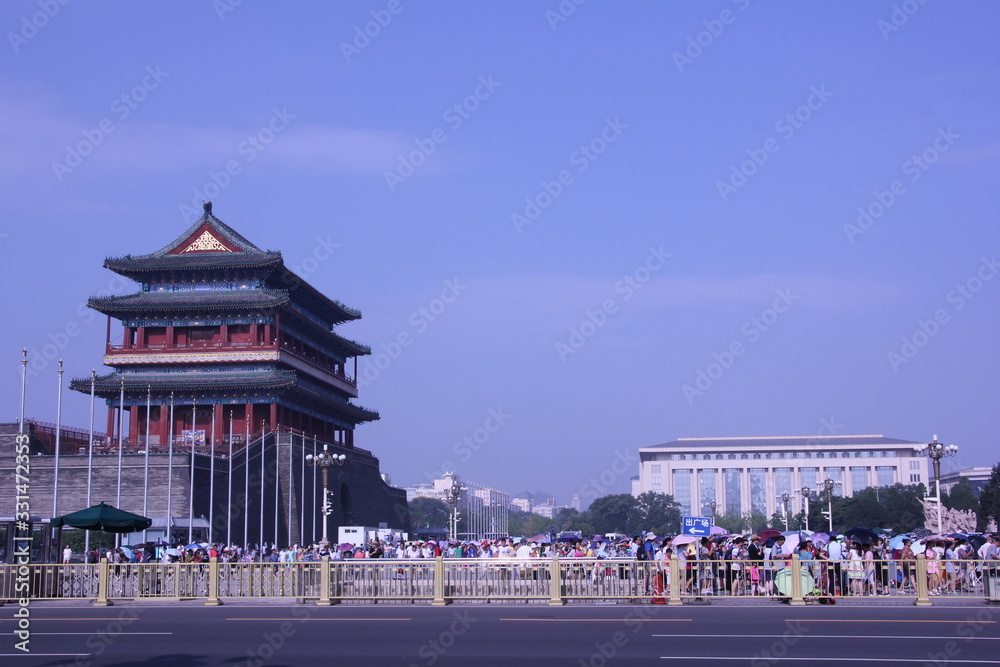 Fototapeta premium queue of people in the Tian'anmen square 